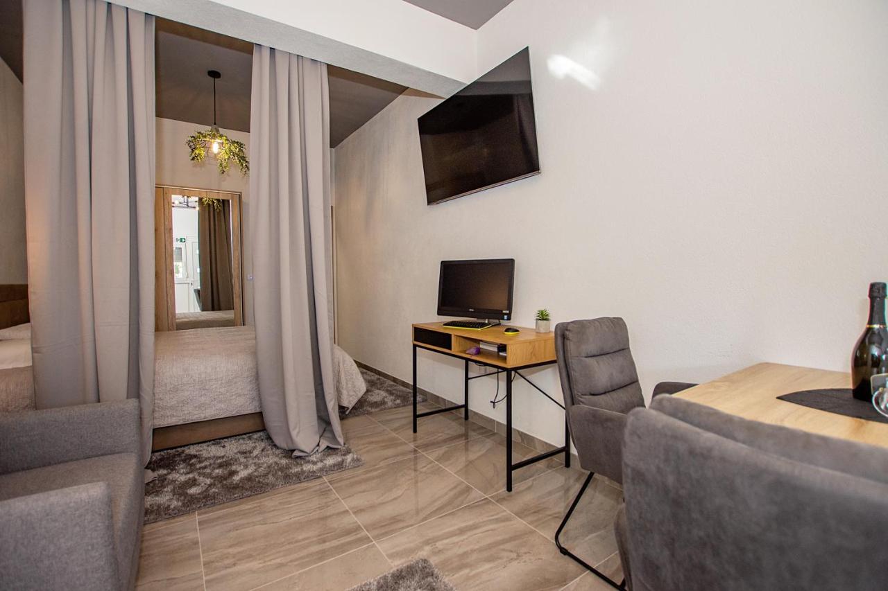 Tiktok Apartment ซาดาร์ ภายนอก รูปภาพ