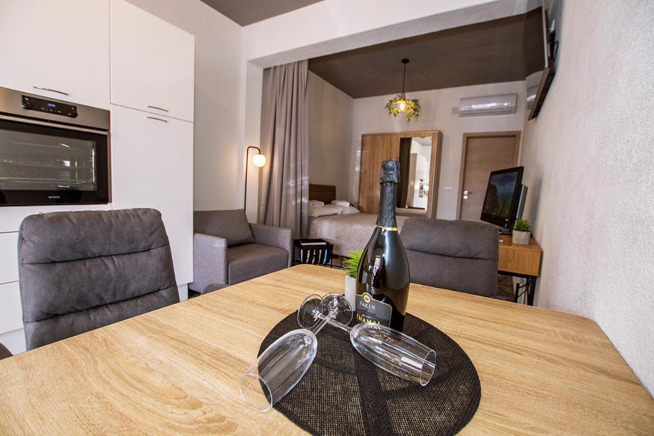 Tiktok Apartment ซาดาร์ ภายนอก รูปภาพ